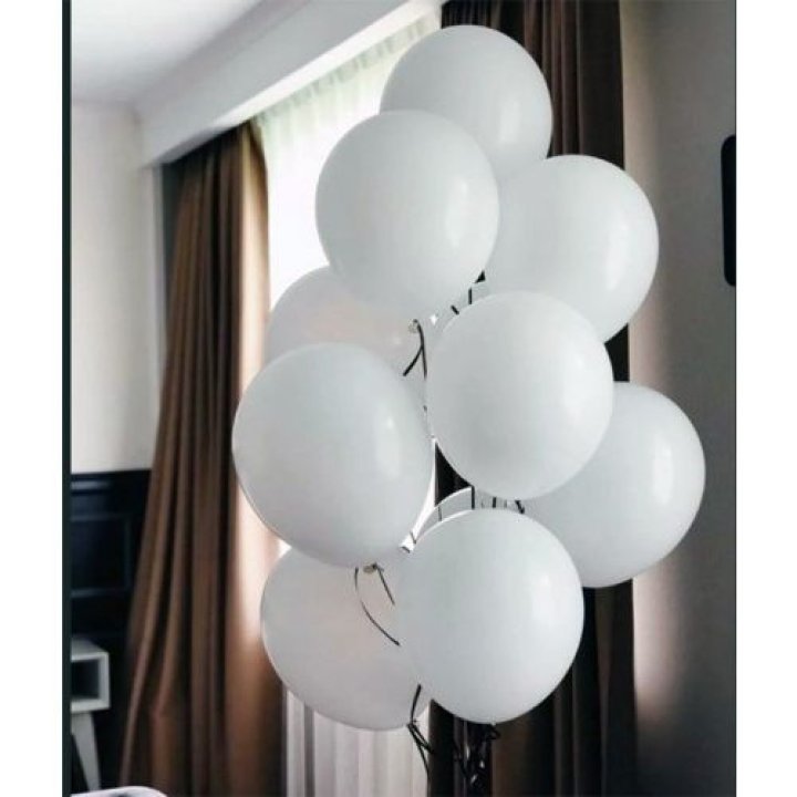 Фонтан шаров "Облако" в Воронеже