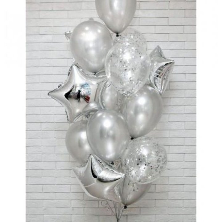 Фонтан шаров "Сильвер мун" в Воронеже