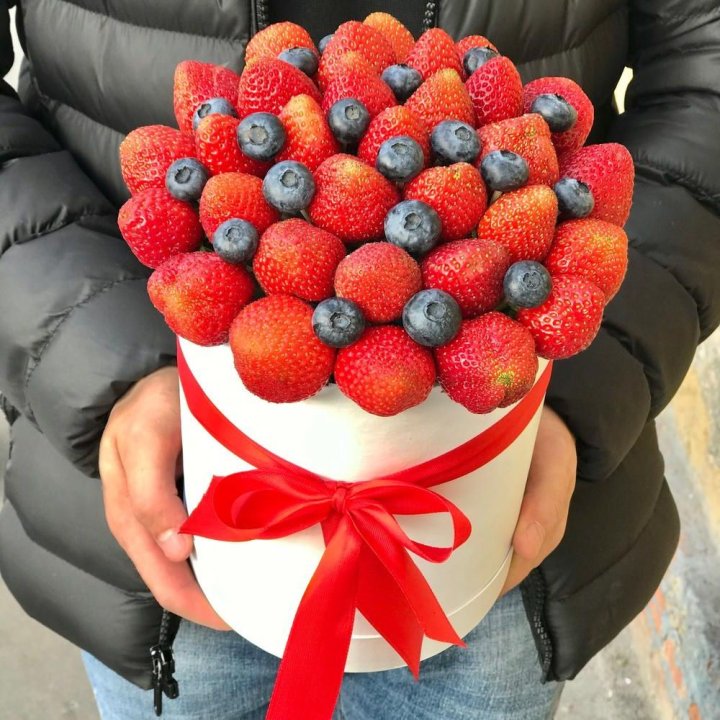 Клубничный бокс №3 в Воронеже