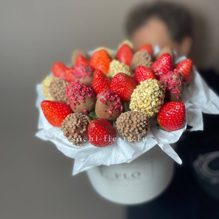 Клубника в боксе 30 ягод в Воронеже