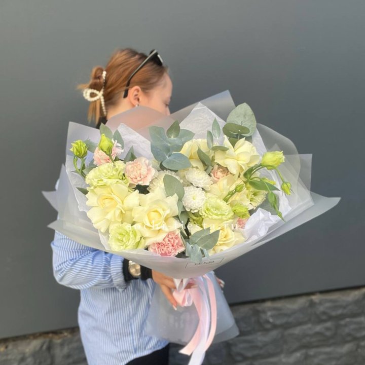  Букет  "Тонкая луна" в Воронеже