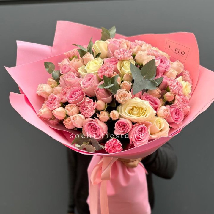 Нежный гигант в Воронеже