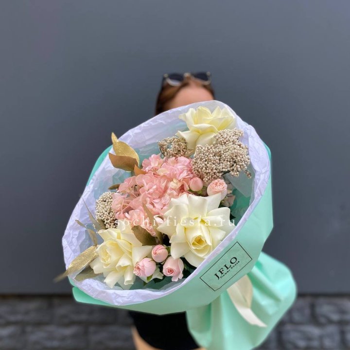 Букет "Белые ночи" в Воронеже