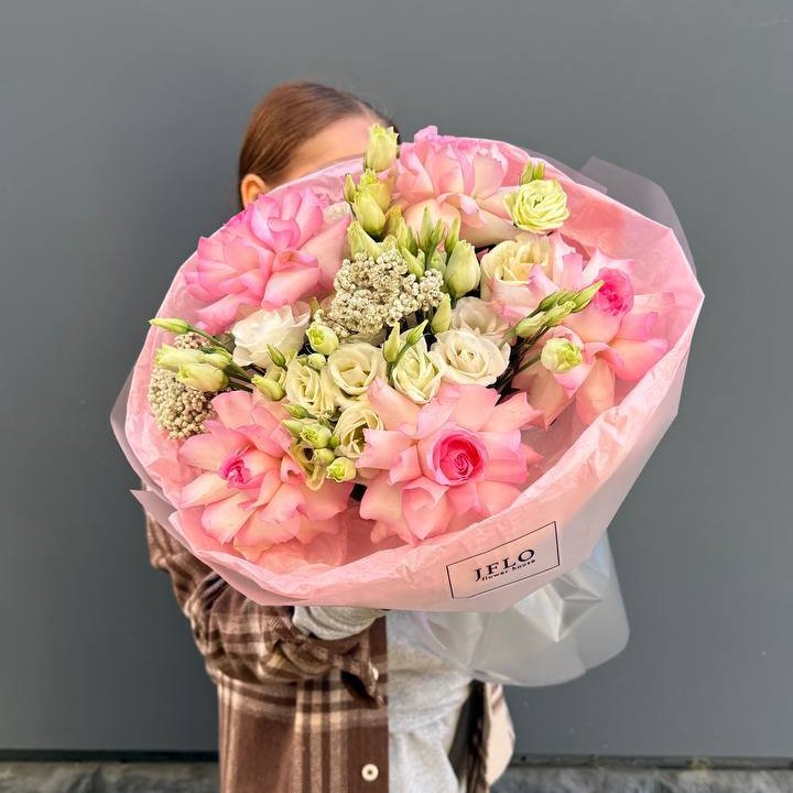 Букет "Розы с эустомой" в Воронеже