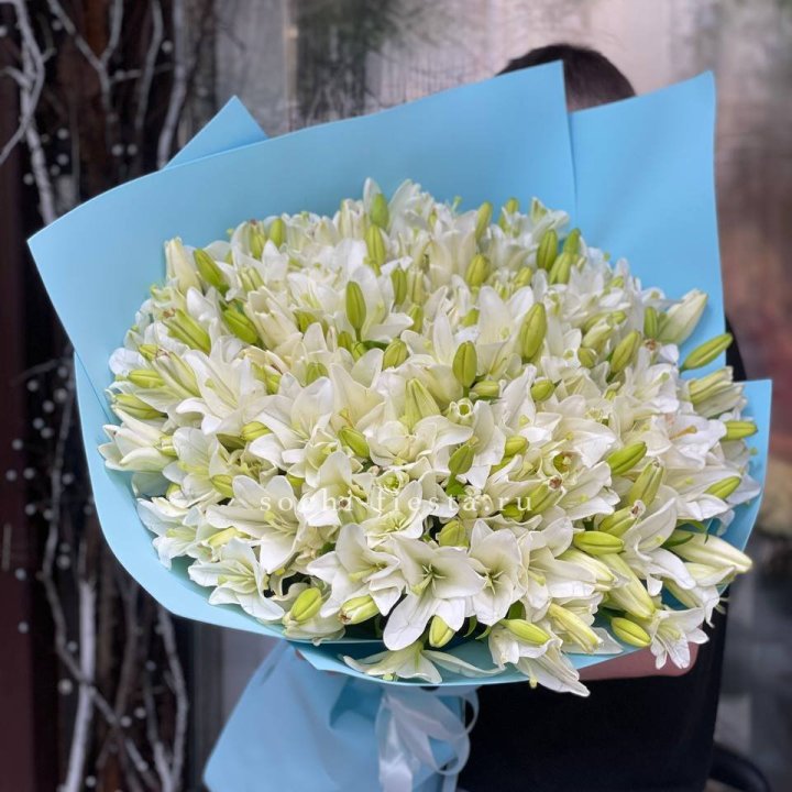 51 лилия в оформлении в Воронеже