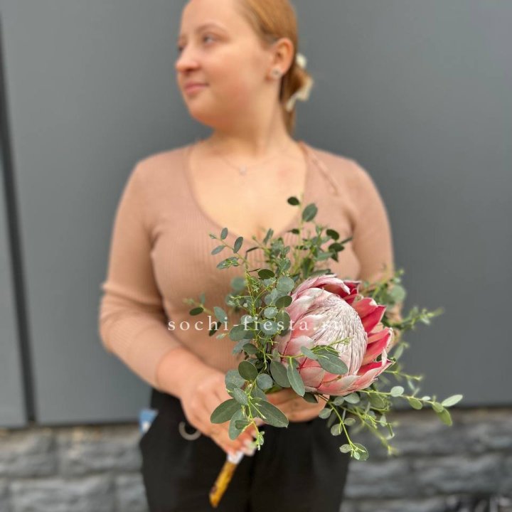 Свадебный букет "Протея" в Воронеже