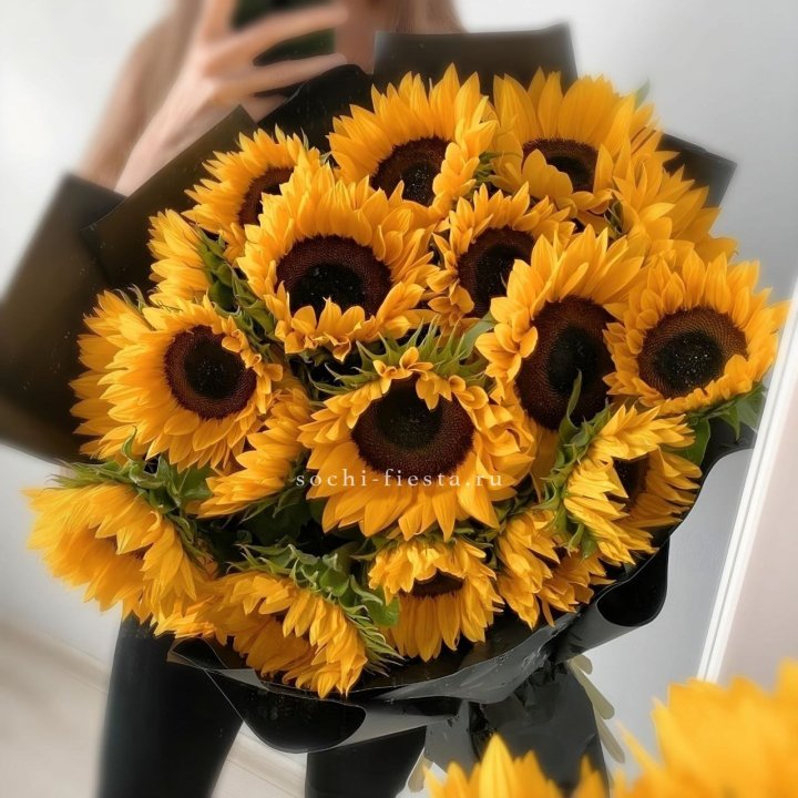 Букет подсолнухов "Гига" в Воронеже