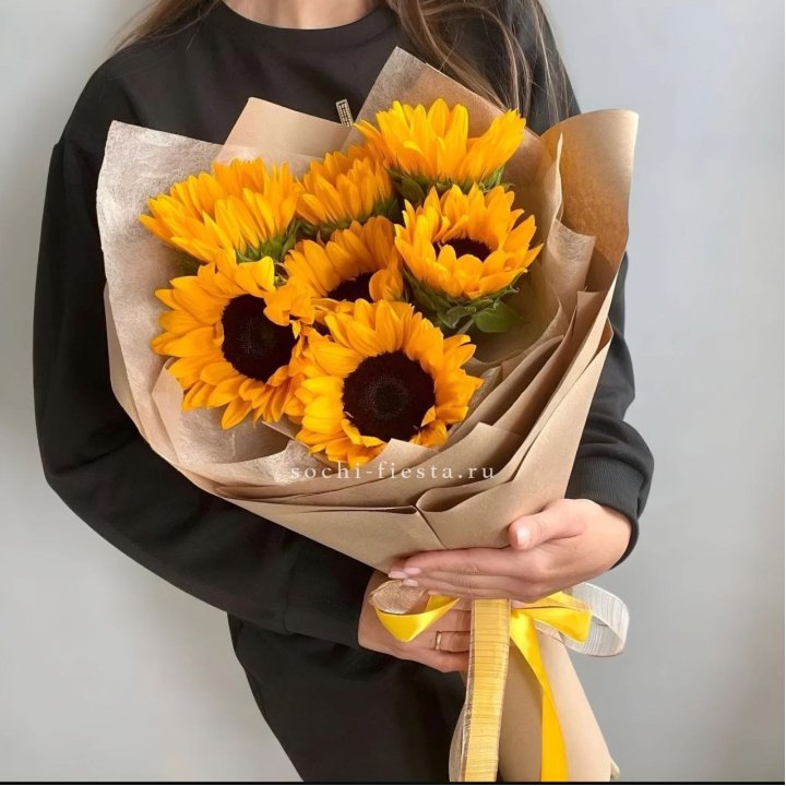 Букет из подсолнухов в Воронеже