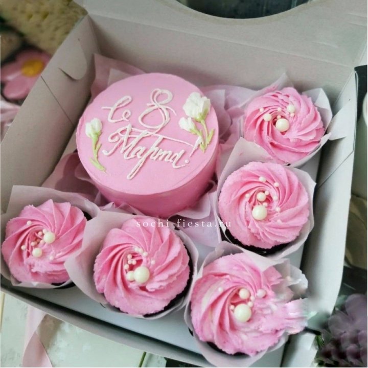 Капкейки и бенто-торт "8 марта!" в Воронеже