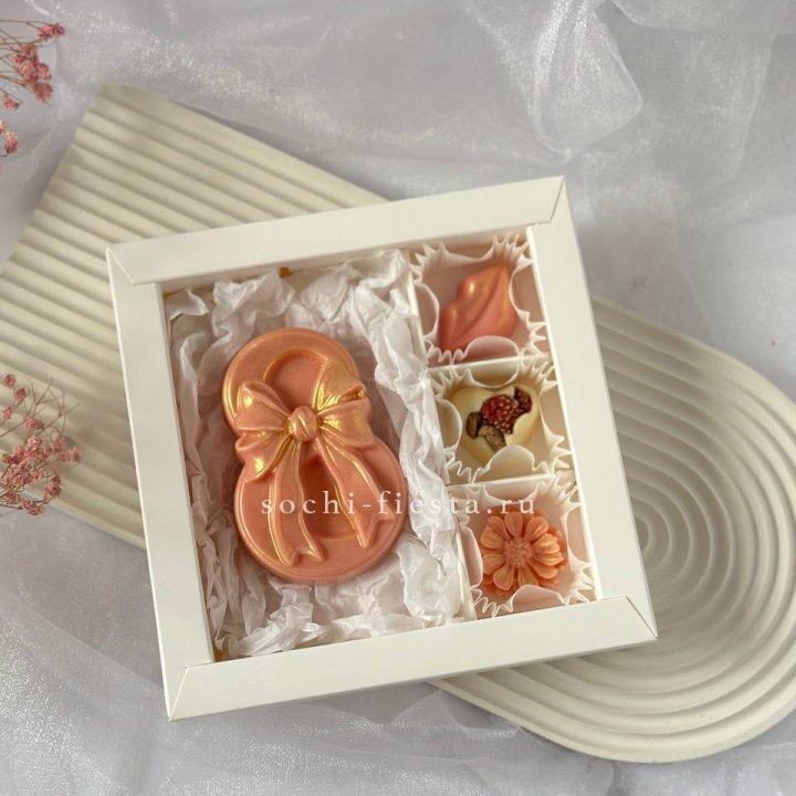 Конфеты из шоколада 8 Марта в Воронеже