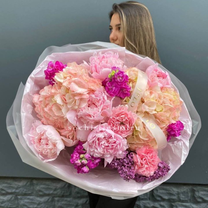  Букет "Фловер пионс" в Воронеже
