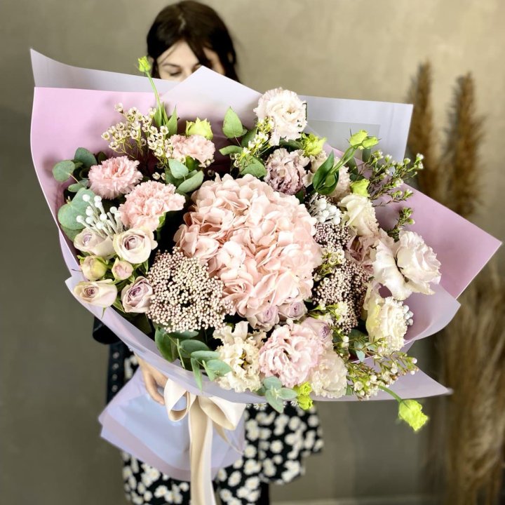 Дизайнерский букет "Трели кримс" в Воронеже