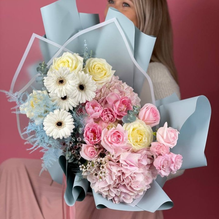 Дизайнерский букет "Адель" в Воронеже