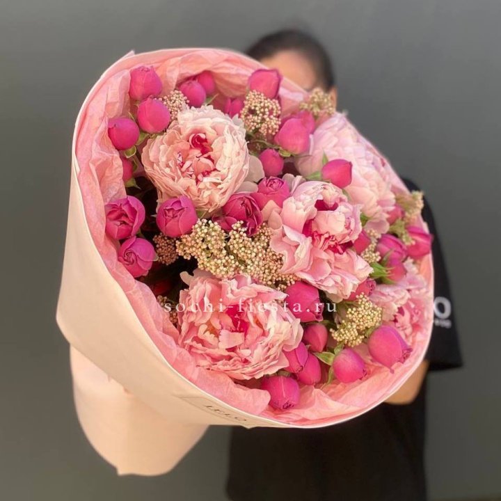  Букет с пионами "Преференс" в Воронеже