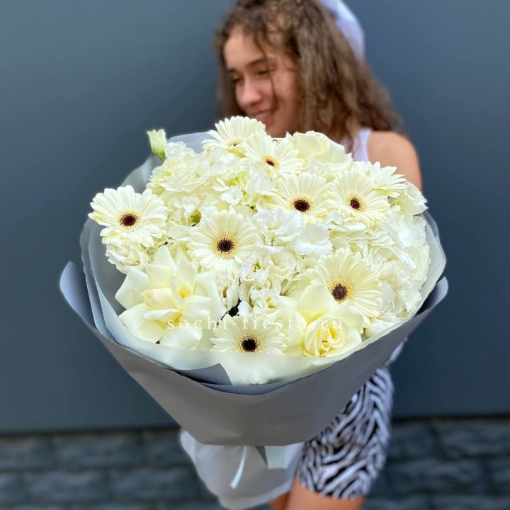  Букет "Вайт люксур" в Воронеже