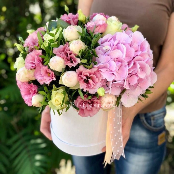 Дизайнерский цилиндр №2 в Воронеже