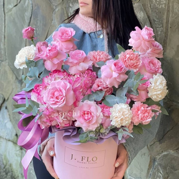 Цветочный бокс "Эсмиральда" в Воронеже