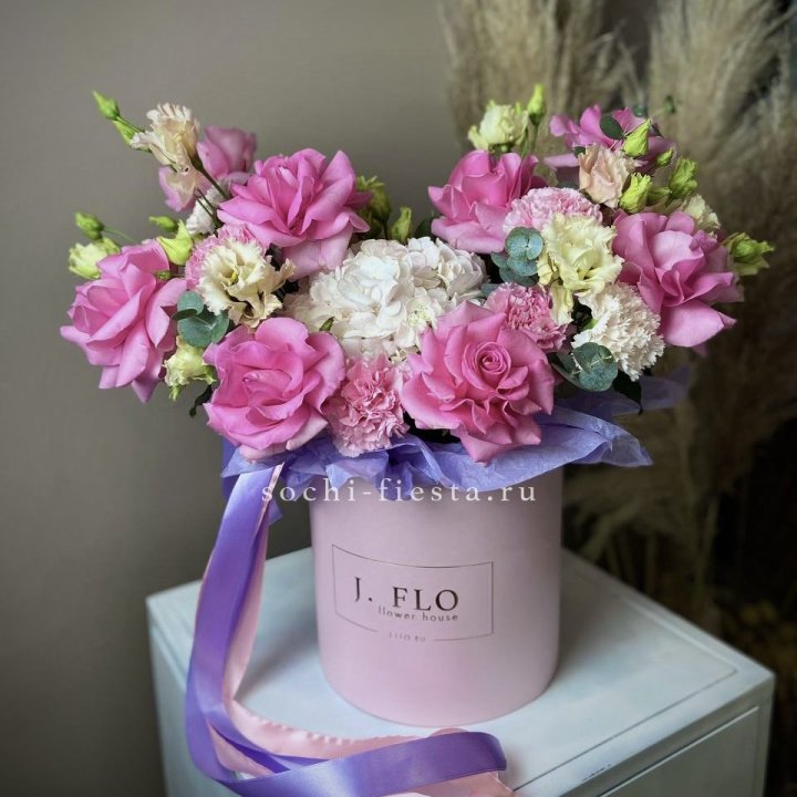 Цветочная коробка "Мишель" в Воронеже