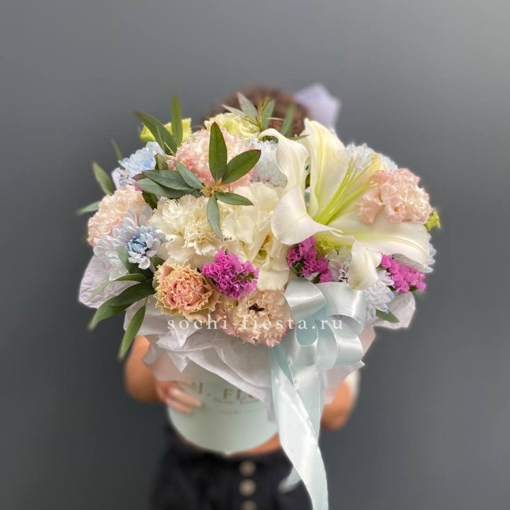 Дизайнерский цилиндр "Лилия" в Воронеже