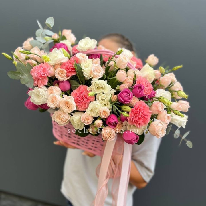 Цветочная корзина "Флоренция" в Воронеже