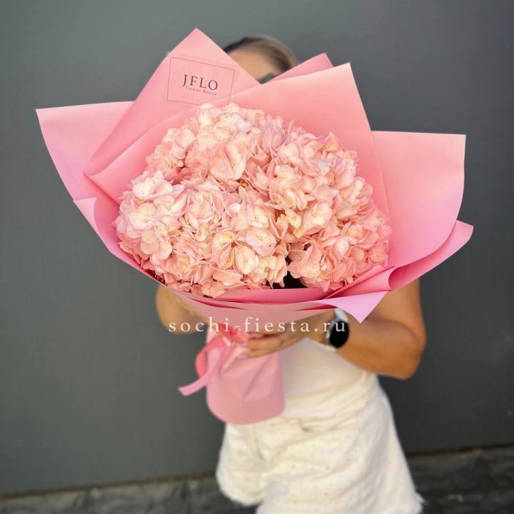 Букет гортензий "Крем" в Воронеже