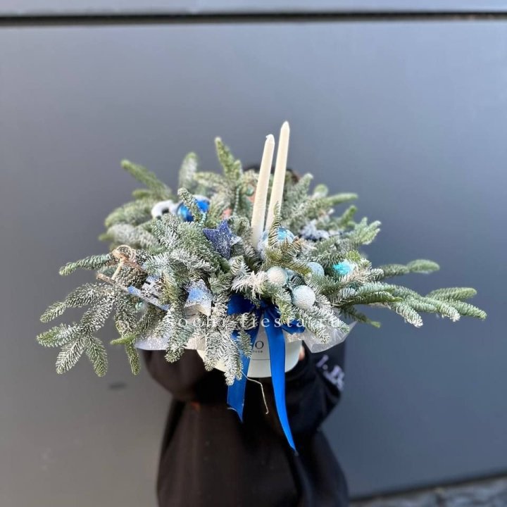 Новогодняя композиция в коробке  в Воронеже