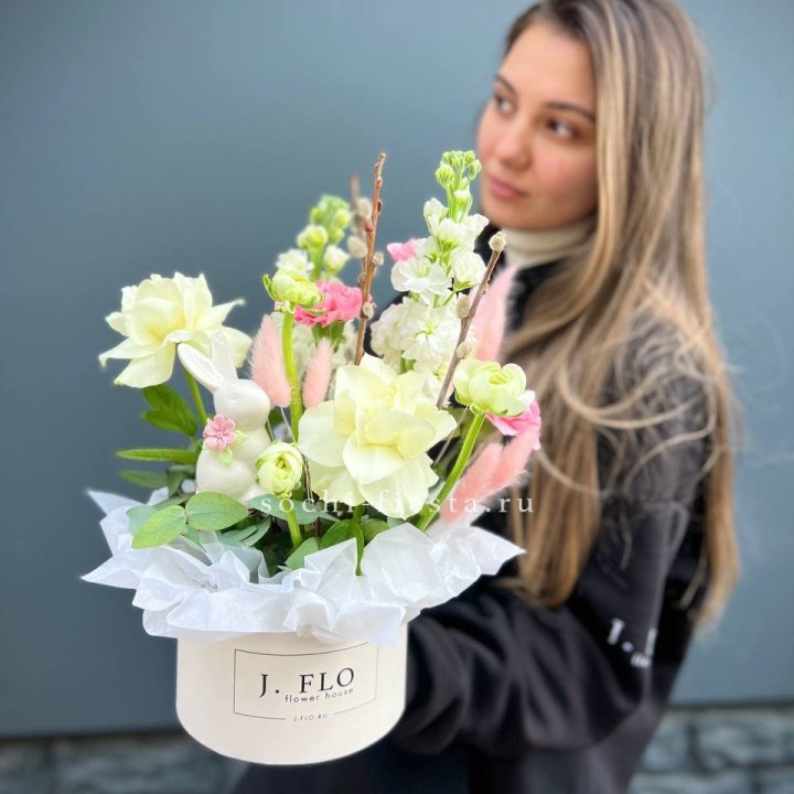 Цветочный бокс "Пасхальная композиция" в Воронеже