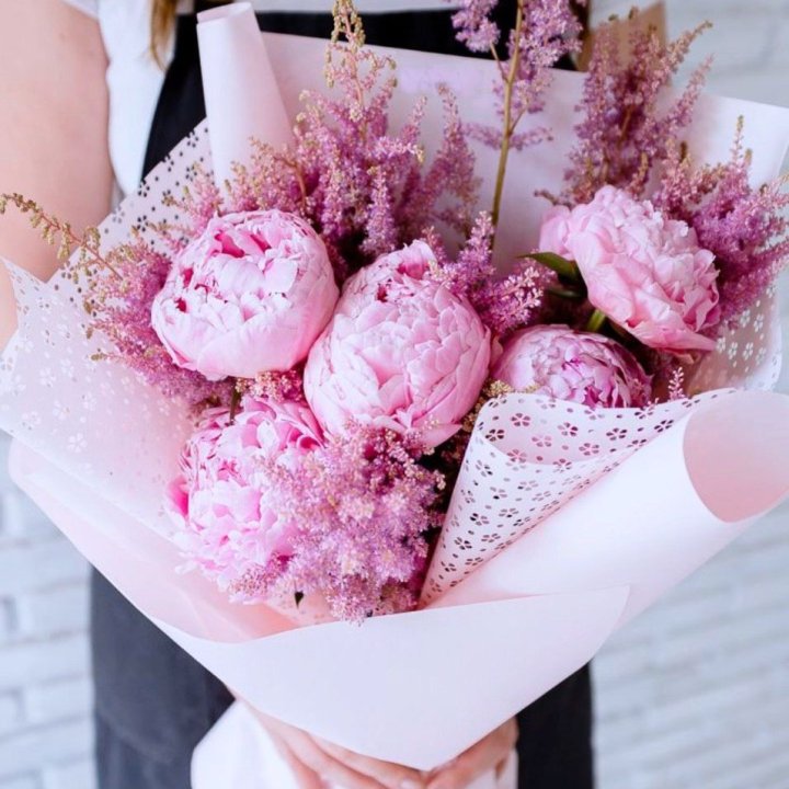 Букет пионов "Мелиса" в Воронеже