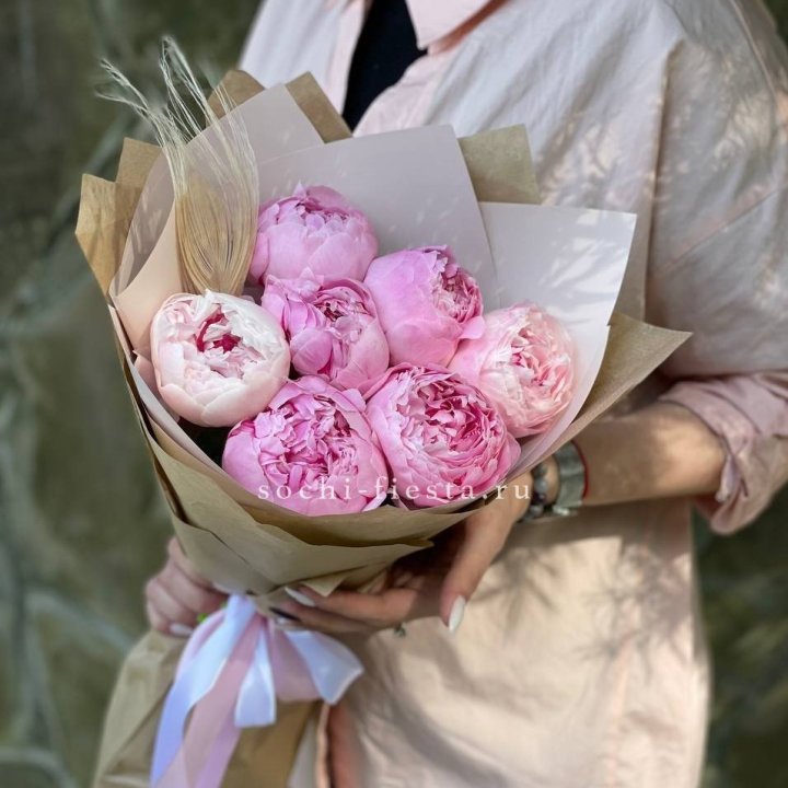 Букет пионов "Венди" в Воронеже