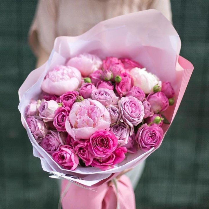 Букет с пионами "Леси" в Воронеже