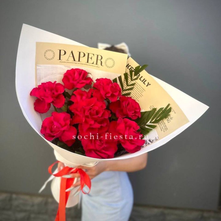 9 Красных французских роз Чико в Воронеже
