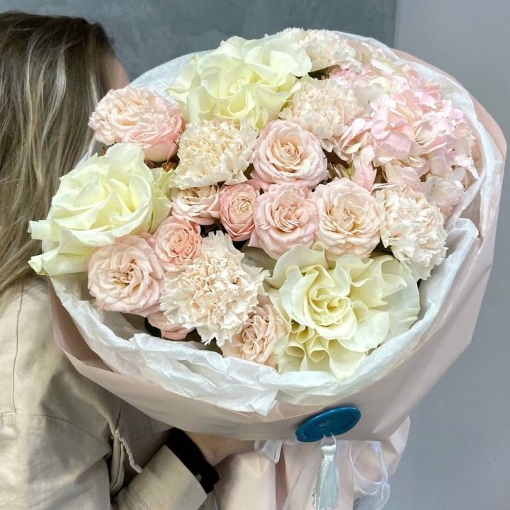 Дизайнерский букет "Джентел" в Воронеже