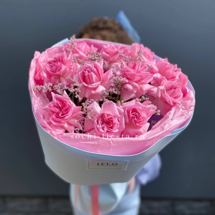 Букет французских розовых роз  в Воронеже