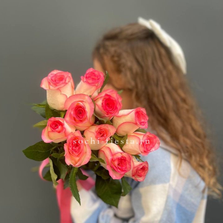 11 роз "Джумилия" в Воронеже