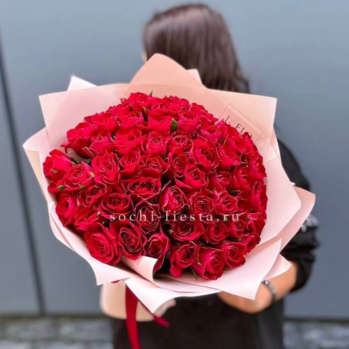 55 кенийских роз в Воронеже