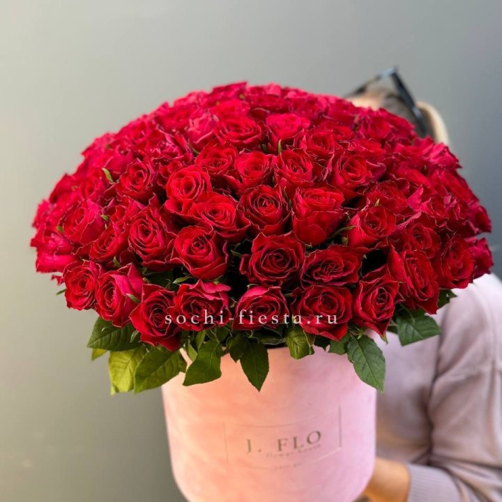 101 кенийская роза в цилиндре в Воронеже