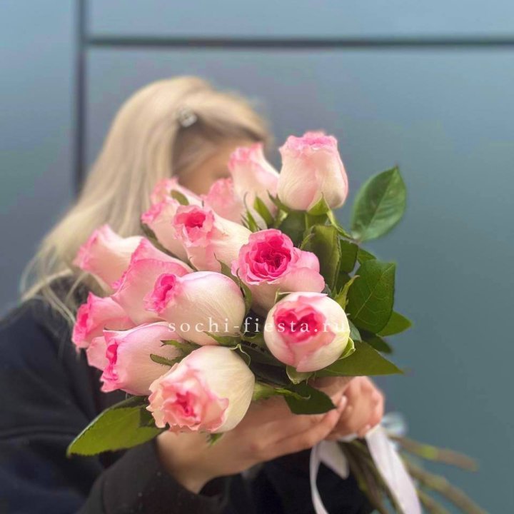 15 роз Мандала в Воронеже