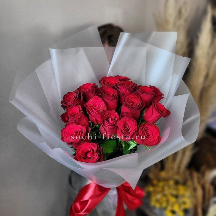17 красных роз "Нет времени ждать" в Воронеже