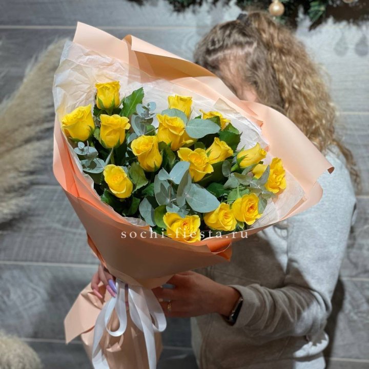 15 желтых роз в Воронеже