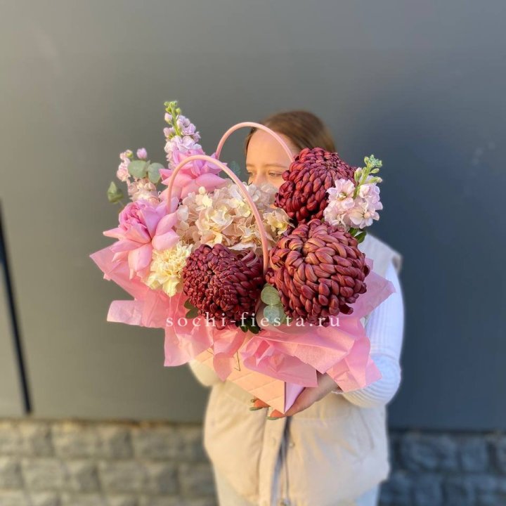 Сумочка нежная с бигуди в Воронеже