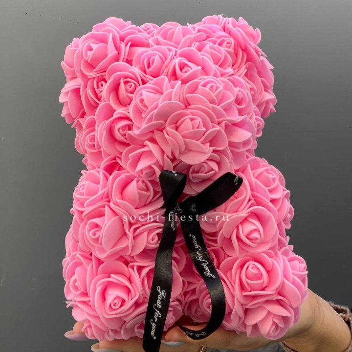 Игрушка медведь из розовых роз в Воронеже