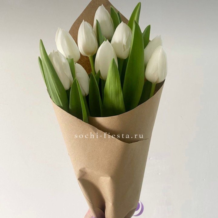Букет белых тюльпанов в Воронеже