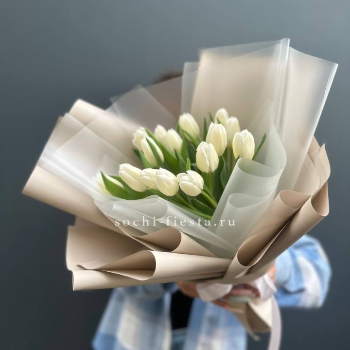 Букет из 15 белых тюльпанов в Воронеже