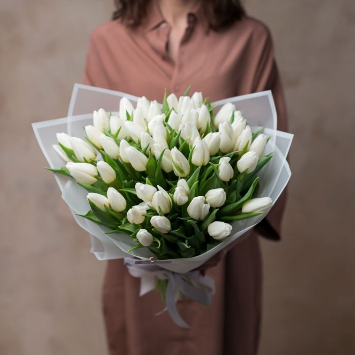 51 белый тюльпан в Воронеже