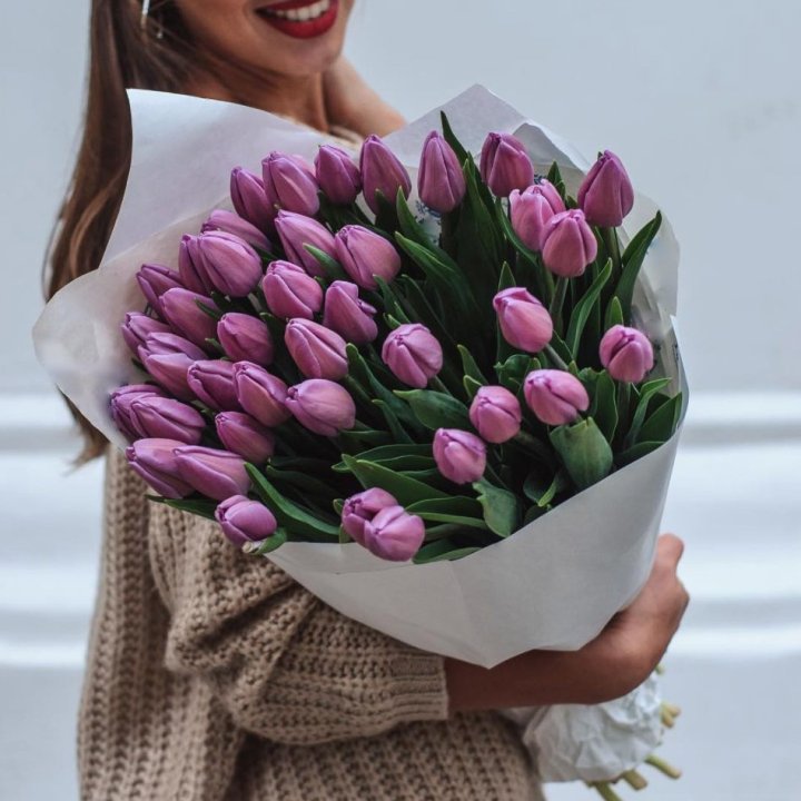 39 сиреневых тюльпанов в Воронеже