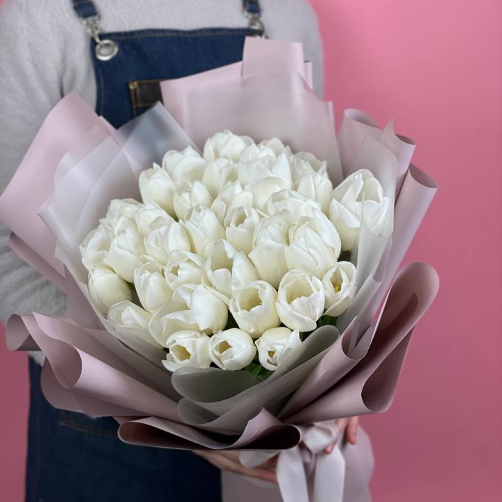 Букет белых тюльпанов "Пур-пур" в Воронеже