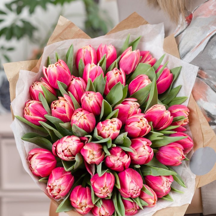 Букет пионовидных тюльпанов в Воронеже